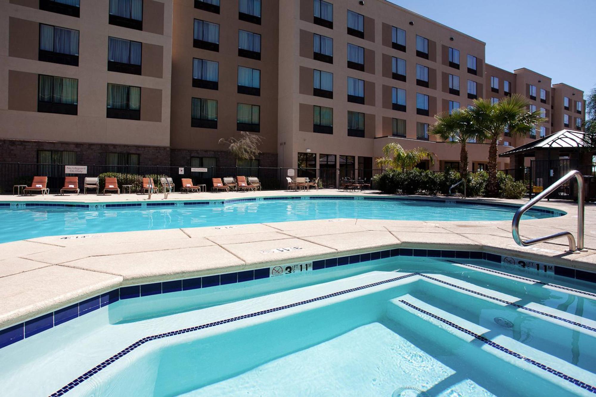 Residence Inn Phoenix North Happy Valley Eksteriør bilde